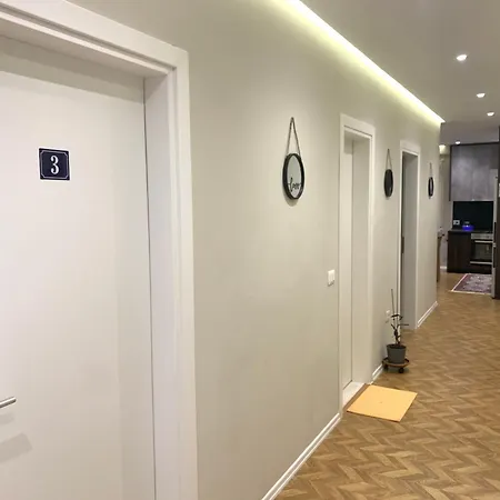 Апартаменты Magnifique Тирана