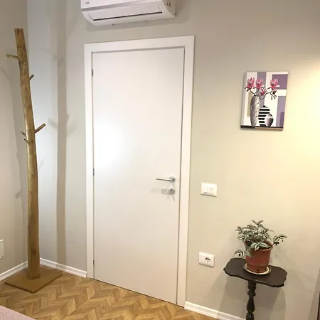 Magnifique Appartamento Tirana