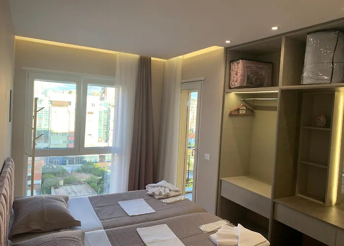 Apartment Magnifique Tirana